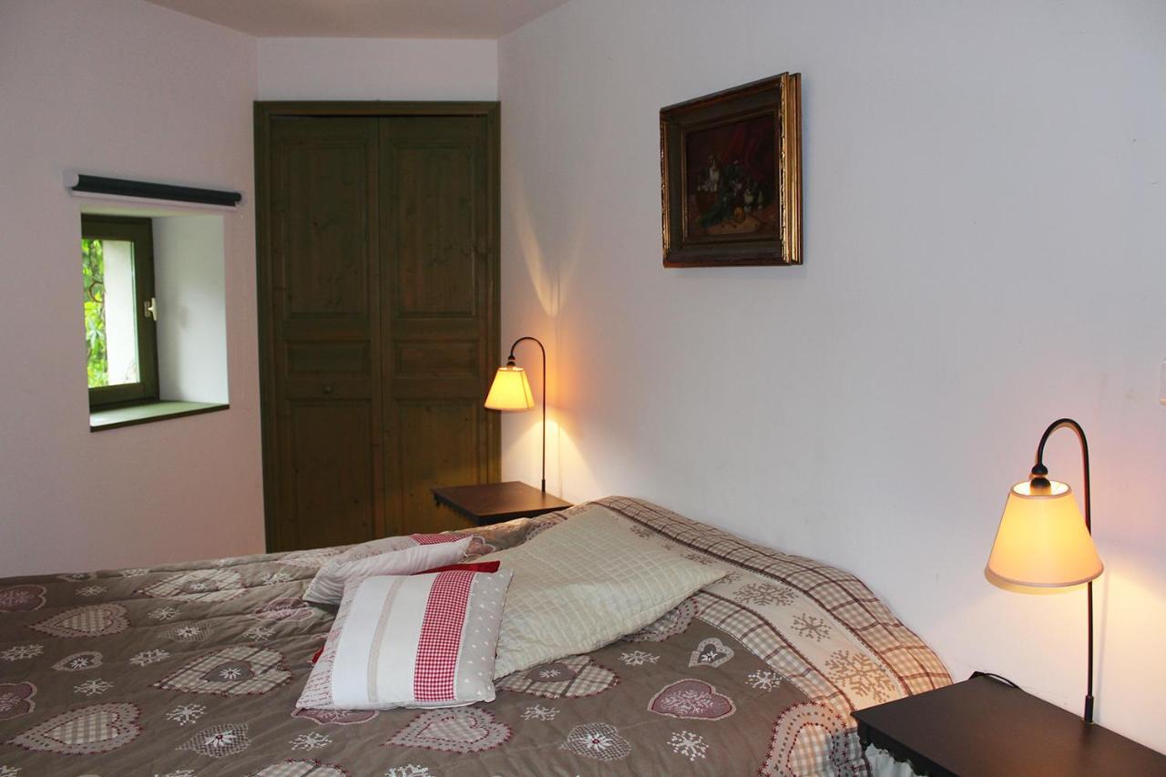 Domaine De Syam - Gites, Chambres D'Hotes & Cabanes Esterno foto